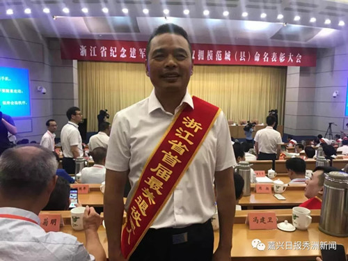 dvubb 按此在新窗口浏览图片