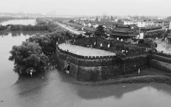dvubb 按此在新窗口浏览图片
